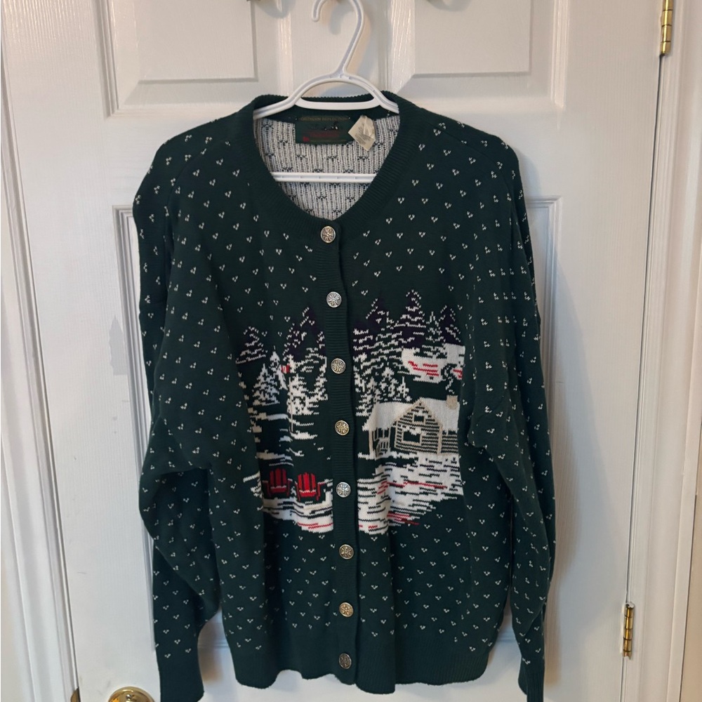 Northern Reflections Green Cardigan with Scenic Design